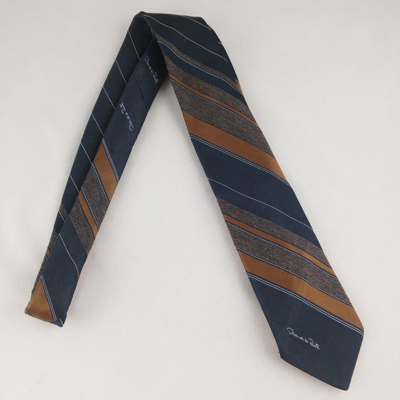 OSCAR DE LA RENTA Striped Tie - Picture 5 of 8